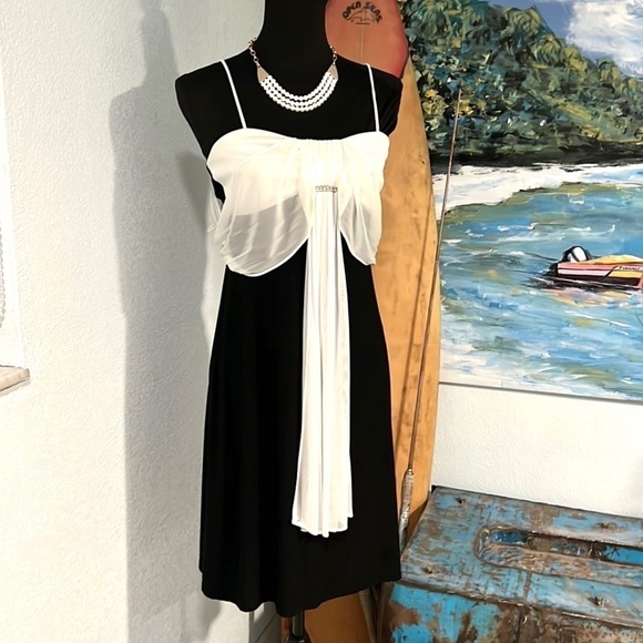 VTG Scarlett Nite, Elegant Classic & Timeless Cocktail Dress,Easy Wear & Care, 6 - Picture 3 of 12